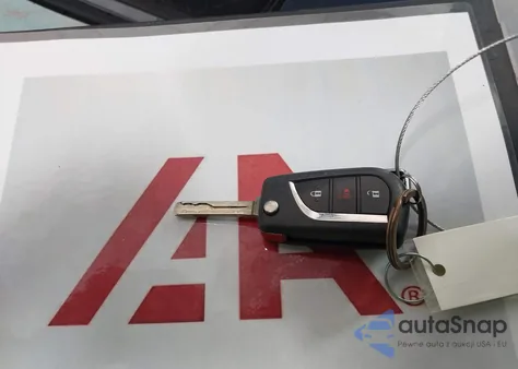 2019 Toyota Rav4 Le z USA, uszkodzony, nr VIN 2T3H1RFV9KW034198